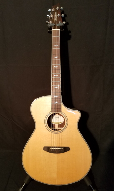 Breedlove Stage Concert CE acoustic